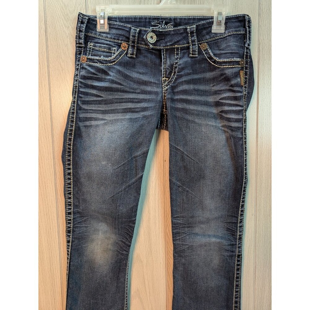 Silver Tuesday Bootcut Jeans Women Size 27/31  Mid Rise Distressed Blue Denim - Picture 2 of 12
